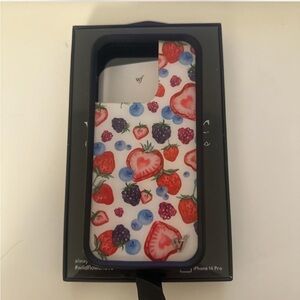 Wildflower iPhone 14 Pro case